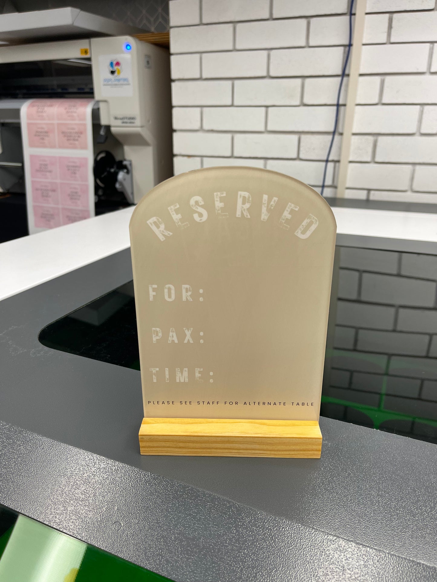 Reserved Sign Generic Urban - RS019